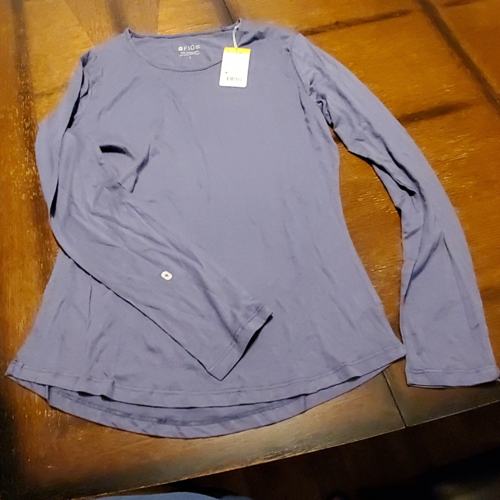 🆕️FIGS Longsleeve Tee